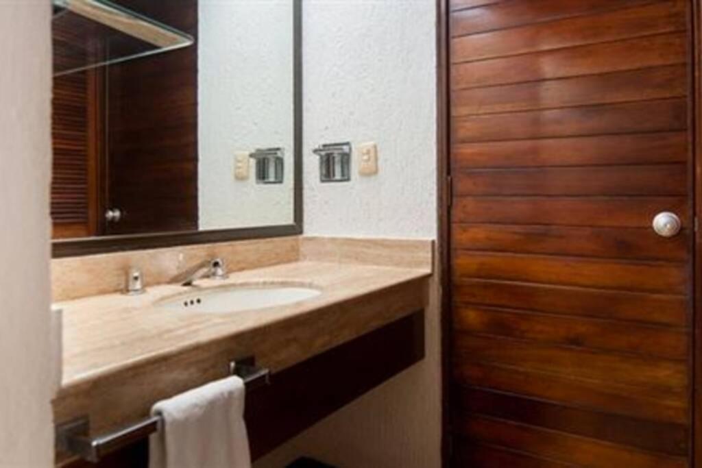 Cancun Villa Agave, Access To The Beach! ภายนอก รูปภาพ